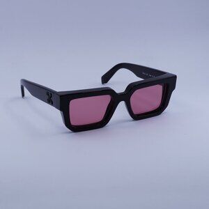 Off-White OERI146 SILVERSTONE 1025 Sunglasses Black Square Frame, Red Lenses